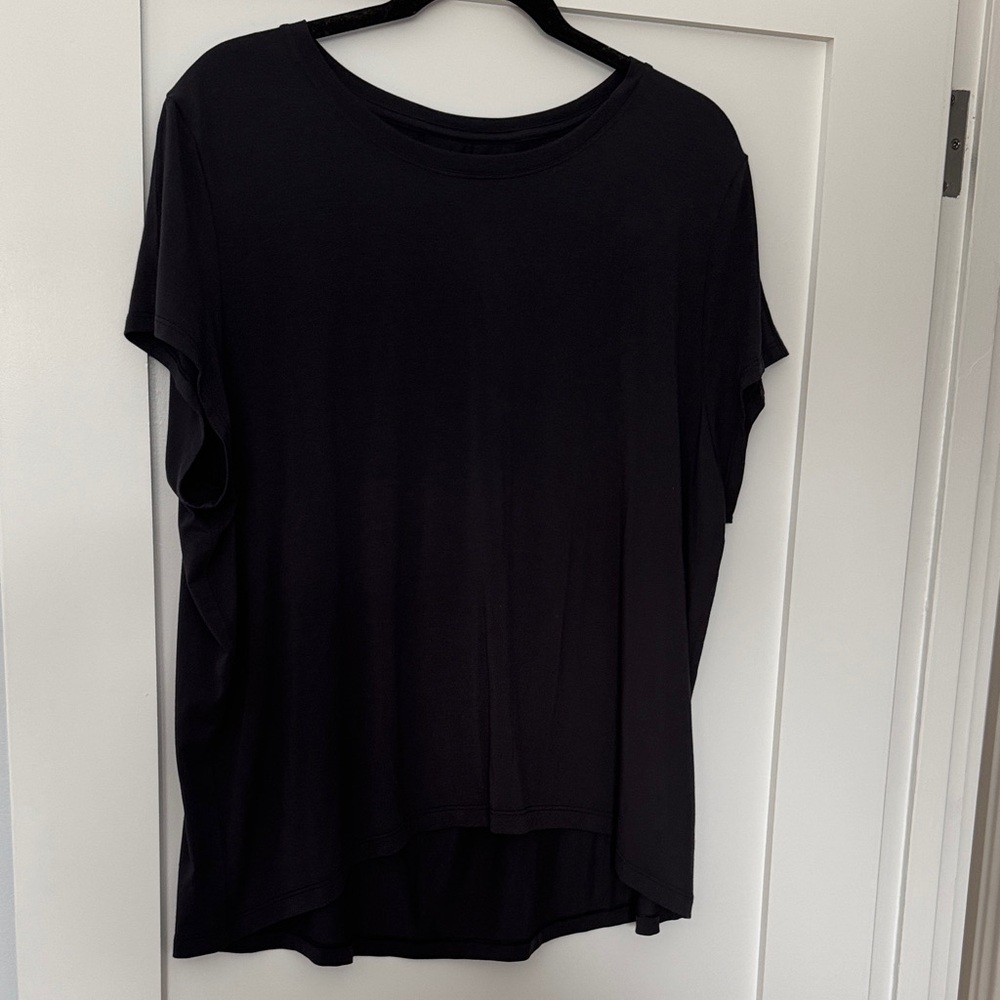 Athleta T-Shirt with Ease